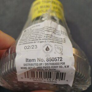 NEW 1 Spray Pattern Fixed Shower Head #850572 Home Depot